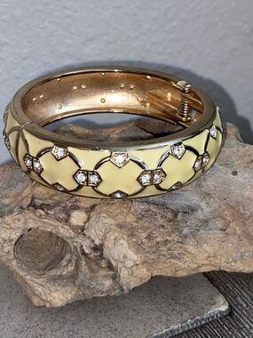 Gold-Tone Yellow Enamel Hinged Bangle Bracelet with Crystal Accents